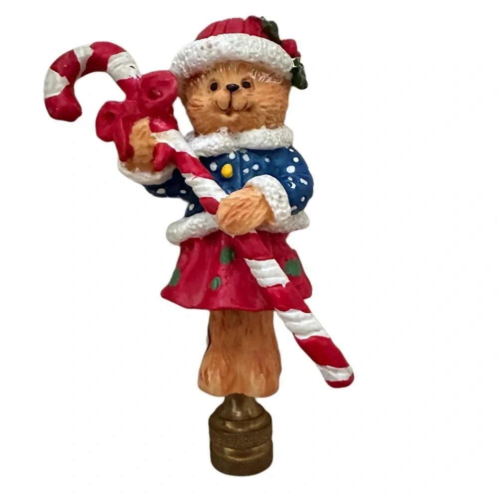 Polyresin Christmas teddy bear finial lamp topper with brass fitting